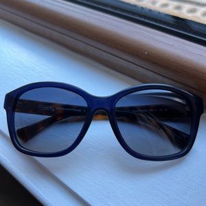 Coach sunglasses with case